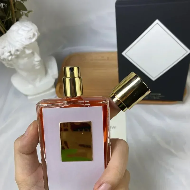 Merkparfum voor vrouwen en man - Perfume Fragrance For Girls recensie en prijs