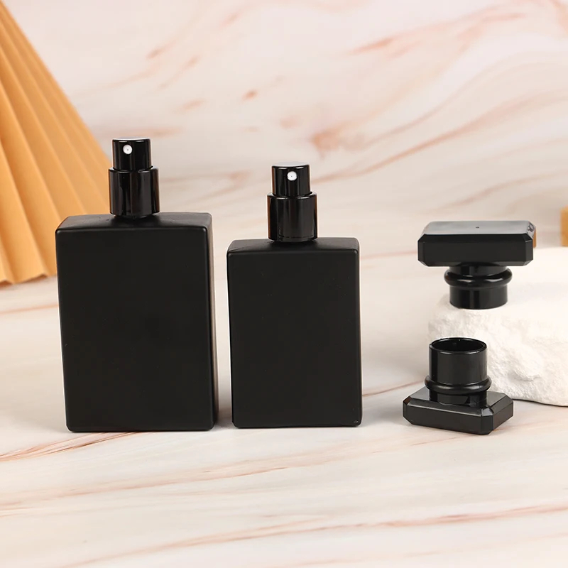 30/50 ml helderzwarte parfumfl - Perfume Quotes recensie en prijs